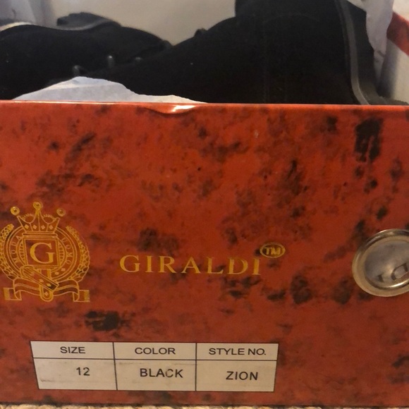 NEVER BEEN WORN Giraldi Mens Black Boots - Picture 8 of 8